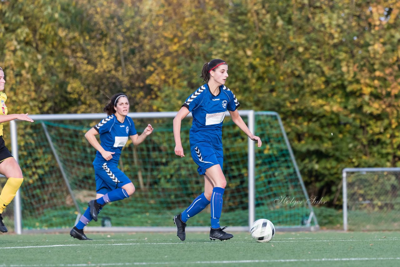 Bild 160 - F SSC Hagen Ahrensburg - SV Frisia 03 Risum-Lindholm : Ergebnis: 2:0